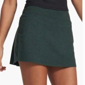 Vuori Halo Performance Tennis Skort - Green Heather - Medium
